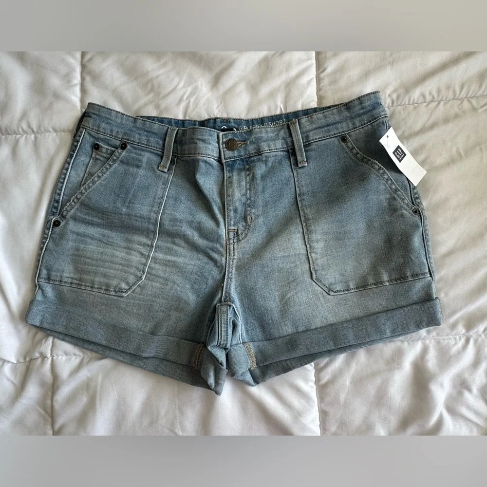 GAP Shorts Girlfriend Shourt A Coupe Girlfriend Denim SIZE 10